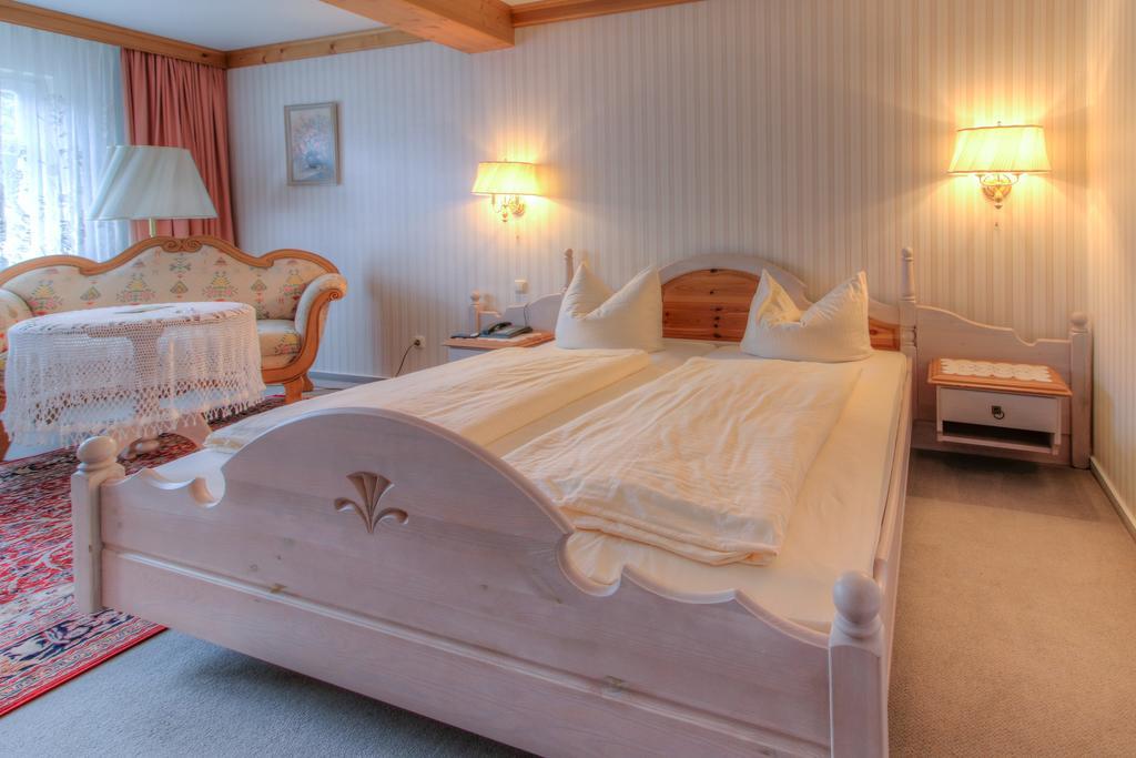 Landhotel Schnupp Neudrossenfeld Dış mekan fotoğraf
