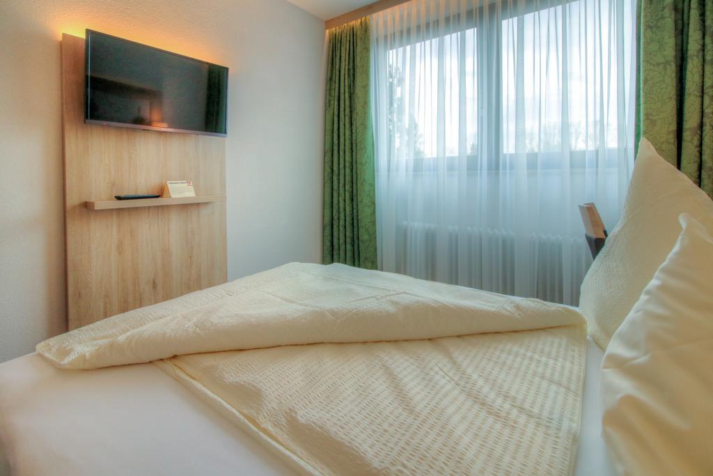 Landhotel Schnupp Neudrossenfeld Dış mekan fotoğraf
